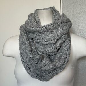 H&M Cable Knit Infinity Scarf
